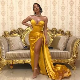Yellow Gold Sweetheart Satin Mermaid Split Long Prom Dresses Black Girls Ruched Formal Sweep Train Formal Party Evening Gowns BES121