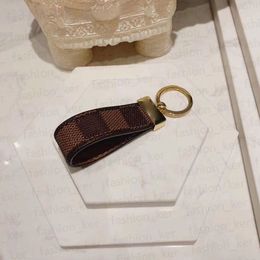 Tasarımcı Moda Anahtarlık Araba Anahtarları Klasik Keychain Hediyesi Erkek Kadın için 3 Renkler244Q