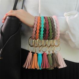 Keychains Luxury Bracelet Keychain For Women Ladies Bohemia Trendy Tassel Soft Silicone Wristlet Strap Bag Wallet Car Keyring Accessories Mi