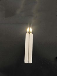 Corde Confezione da 2 Candele LED con luce tremolante senza fiamma, Telecomando, Candeliere conico alimentato a batteria, Stoppino 3D, 20,5 cm, Bianco caldo/LED ambra