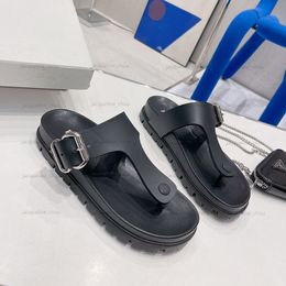Designer chinelos de sandálias espumas de moda corredor liners slides de fivela de couro real saltos de salto de salto sliders de praia casual womans sapatos com caixa