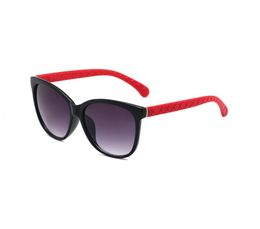 Fashion Sunglasses Womens Designer sunglass attidute eyewear classic petal decoration shade sunglasse frames black red cat eye eyeglass Summer woman sunglasses