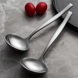Factory stainless steel spoon tableware thickened long handle small soup spoon hot pot round kitchen restaurant 075