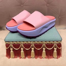 novelty womens slipper designer latest slides macarone thick soled sandals superior quality women shoes Beach Comfortable Casual flat slippers 35-42