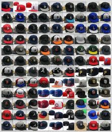 20234 myvipshop Alle Team Baseball -Baseball -Kappen Großhandel Sport flach Full Closed Football Hats Women's Fashion Summer Snapback Chapeau Bone