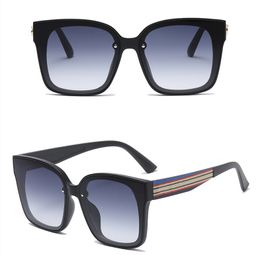 NEW Sunglasses Women Men Fashion Round Famale Brand Design Sun Glasses Male Eyewear UV400 gafas de sol 6 Colours 10PCS