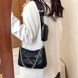 Fashion fashion mother and son texture Chain Lingge messenger single Merchant for sales 54% off online shop