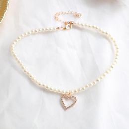 Chokers Vintage Acrylic Necklaces Gold Colour White Heart Imitation Pearl Clear Rhinestone Pendants Choker For Wedding Jewellery Morr22