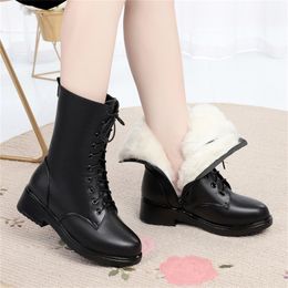 AIYUQI Womens winter shoes Genuine Leather Military Large size 41 42 43 Casual Martin Women Snow Boots Y200915