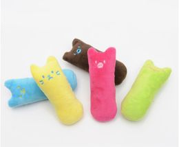 Fashion Mini Teeth Grinding Catnip Toys Funny Interactive Plush Cat Toy Pet Kitten Chewing Vocal Claws Thumb Bite Toys SN4398