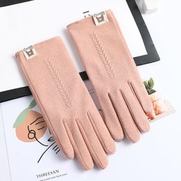 Five Fingers Gloves Women Casual Winter Warm Keeping Touch Screen Thin Section Single Layer Plus Velvet Inner Female Elegant Soft GlovesFive