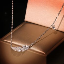 Pendant Necklace Delicate Female Clavicle Chain Silver Color Feather Leaf Micro Pave Dazzling