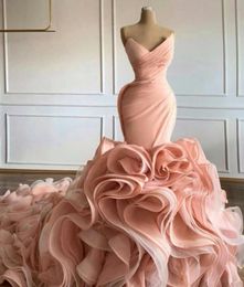 One pcs 2022 Blush Pink Mermaid Wedding Dresses Elegant Sweetheart V Neck Tiered Skirt Ruffles Princess Trumpet Vestidos De Novia Wedding Gowns