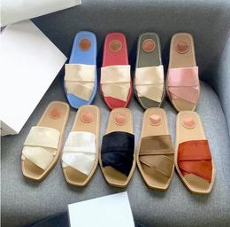 Frauen Sandalen Woody Mules Marke Slipper Slide Sandale Fahsion Deisgner Lady Schriftzeichen Stoff Außenleder Sohle Schiebereiungen Flip Flops mit Kasten Nr. 290