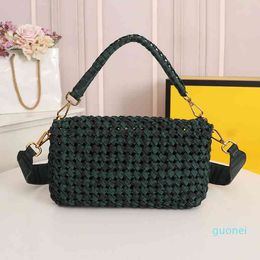 Shoulder Bags New Retro Woven Holle Jacquard Canvas Flip Gesp Ladies Handbag All-Shoulder Bag Customised Messenger Bag 2022