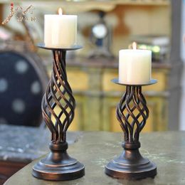 Candle Holders Arrival Creative Hollow Black Metal Retro Bar Table Candlsticks Wedding Party Supply Home DecorationCandle