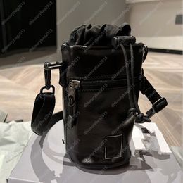 Black Shoulder Bag Artistic Travel Backpack Luxury Designer Cross Body Fashion Crossbody Vintage Strap Bags Mini Drawstring
