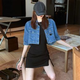 Short Women Jackets Denim Coats Woman Autumn Spring Style Slim For Lady Jacket Designer Coat With Button Letters Classical Clothing S-XL 4BDC