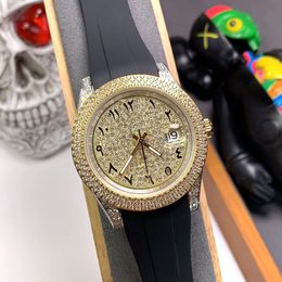 Automatic Watch de Diamond 40mm Luminous Automatic Mechanical Mens luxe Watches Montre Fashion Wristwatch Men Life Waterproof L