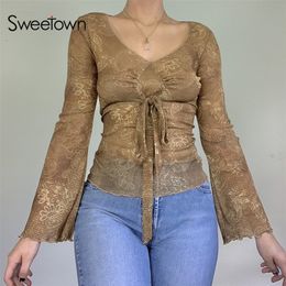 Sweetown Fairy Grunge Vintage Aesthetic Floral Print Mesh Tops Women V Neck Lace Up Cute Tshirts Flare Sleeve Elegant Tees 220407