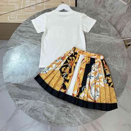 Girls' suit brand clothing design cotton top embroidered pattern high quality Tshirt classic printed pleated skirt twopiece