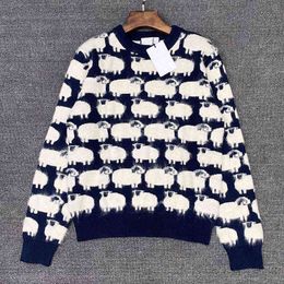 Fresh and sweet round neck knitting Pullover 2022 autumn and winter new lamb pattern jacquard sweater women