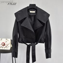 Autumn Women Pu Leather Jackets Short Coat Turndown Collar Belt Lace-up Motorcycle Black Punk Red Overcoat Female Outwear L220801