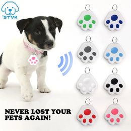 Pet loss Prevention GPS Tracking Tag Locator Prevention Waterproof portable wireless tracker tag is suitable for pet cat and dog accessories