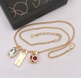 20color Famous Designer Letter Pendant Necklaces Women Brand Design 18K Gold Plated Crystal Pearl Rhinestone Turquoise Necklace Chain Jewerlry