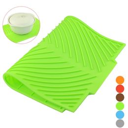 Food Grade Silicone Drying Mat Heat Resistent Table Mats Kitchen Counter Dishes Coasters Dinning Room Pad Protector Square 220627
