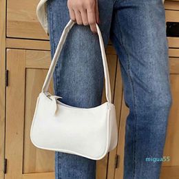 Classic Woman Bag Fashion Designer Shoulder Armpit Messenger Bags Ladies Bag Wide Gold Chain High Quality Nice Handbag