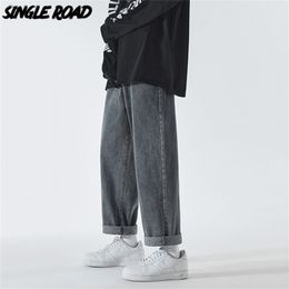 Single Road Mens Jeans a gamba larga Uomo Y2K Pantaloni larghi in denim oversize Hip Hop Streetwear Pantaloni coreani Vintage Jeans incrociati 220804