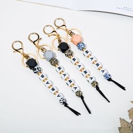 2022 New Mothers Day Gift Leopard Print Sile Wood Bead Mama Keychain Food Grade Letter Keychains Pendant Key Ring