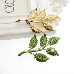 Pins Brooches Ancient Ways Big Good-looking Direct Selling Pearl Leaves Brooch Chain.scarves Buckle Accessories Seau22