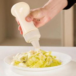350ml Squeeze Bottle Five Holes Scaled Squeeze Bottle Salad Tomato Sauce Easy To Squeezes Bottles With Dust Cover Kitchen Tool BBE14031