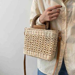 Shopping Bags Squarerattan Basket Bag Women's Hollow Straw Shoulder Crossbody Bag Drawstring Handbags Female Fashion Top Handle Bag Purses 220412