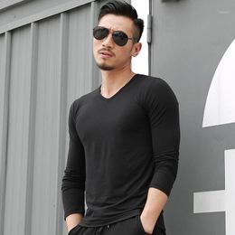 Men's T-Shirts Solid Color T Shirt V Collar Long Sleeves Spring And Autumn Leisure Bottom