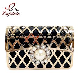 Evening Bags Luxury Metal Hollow Designer Purses and Handbags for Women Pearl Party Clutch Evening Bag Female Chain Shoulder Crossbody Bag 220402