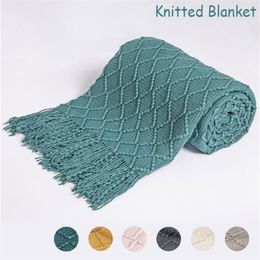 Blanket with Tassels Warm Knitted Blankets on Beds Solid Color for Baby Soft Sofa Throw Blanket Travel TV Nap Blankets 130x150 220517