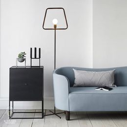 Floor Lamps Modern Minimalist Fashion Design Iron Original Individual Living Room Bedroom Dining Study Desk Lamp