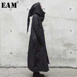 EAM Hooded Black Striped Split Joint Long Cotton-padded Coat Loose Fit Women Parkas Fashion Spring Autumn JR501 201214