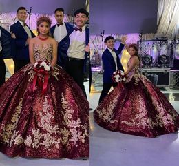 2022 Expensive Floral Pearls Flowers Applique Quinceanera Dresses Burgundy Sequined Sweet 16 Dress Strapless Corset Back Pageant Sweet 15 Girls