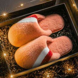 Y 2022 Winter New Style Cotton Slippers Female Home Couple Warmth Thick-soled Plush Indoor Non-slip Cotton Shoes Men G220730