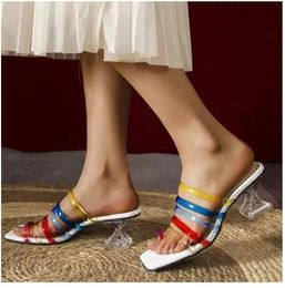Vestido sapatos de tamanho grande senhoras chinelas mulheres saltos altos sapatos de verão 2022 colorido chinelos casuais fêmeas de dedão quadrado do lado de fora do slidesdress slidesdress