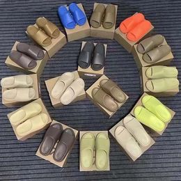 Designer Men Women Foams Runner Sandals Gray Clay Desert Ararat Sand Slippers Mens Womens Slide Slipper Pure Resin Slider