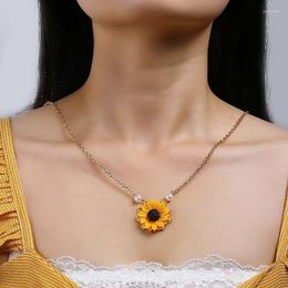 Pendant Necklaces Vintage Pearl Daisy Sunflower Bohemian Metal Choker For Women Summer Fashion Vacation Jewellery GiftPendant Sidn22
