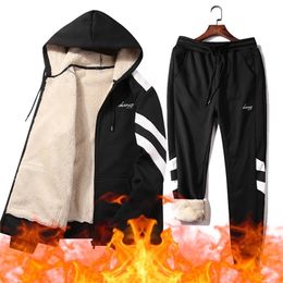 Winter Men Set Warm Thick Hooded Jacket Pants Sets Men Lamb cashmere Hoodies Zipper Tracksuit Man Sports Suit Plus size LJ201126