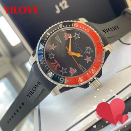 Fashion Novel Luxury Men's Racing Watch Three Hands Fashion Sports Quartz Stop Waterproof Clock Reloj Relogio40mm Round Rubber Wristband Wristwatch