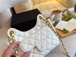 Gold chain one-shoulder cross-body bag designer belt bag 5A high-end quality fashion women's armpit banquet coin purse