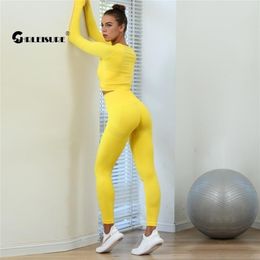 CHRLEISURE Long Sleeve Sports Set Solid Fitness Yoga Push Up Gym Suit Hip Lift High Waist Leggings Shockproof Bra Sportswear 220330
